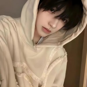 Listen to 普通朋友 (小弑神 remix) (Remix) song with lyrics from 小弑神