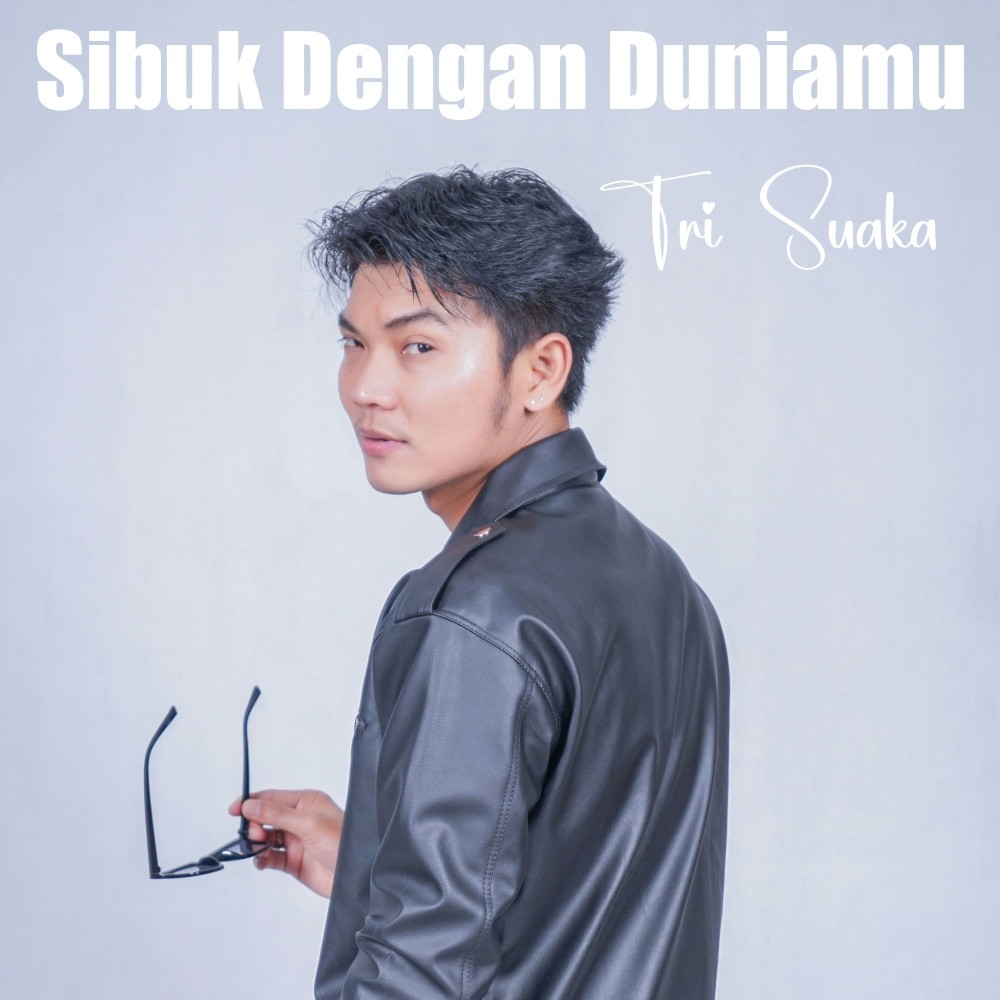 Sibuk Dengan Duniamu