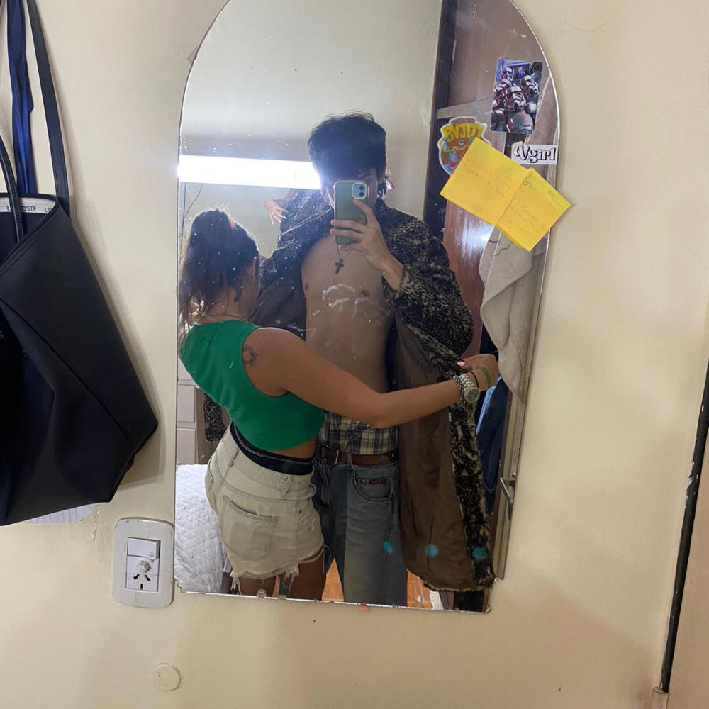 ME PEGO Y ME VOY (Explicit)