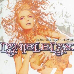 ดาวน์โหลดและฟังเพลง Daisy พร้อมเนื้อเพลงจาก Danielle Dax