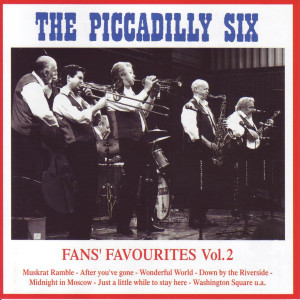收听The Piccadilly Strings的Dream A Little Dream歌词歌曲