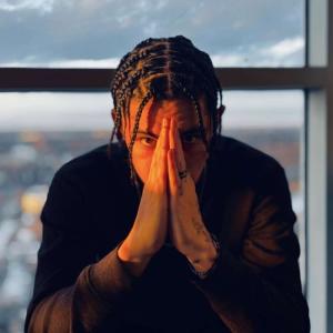 default playlist img