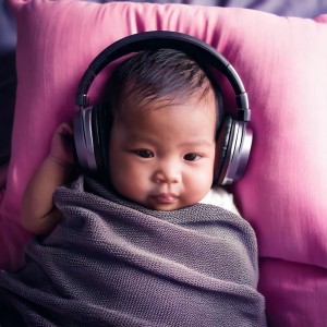 Sunset Chill Out Music Zone的專輯Baby Sleep Music: Gentle Night Melodies