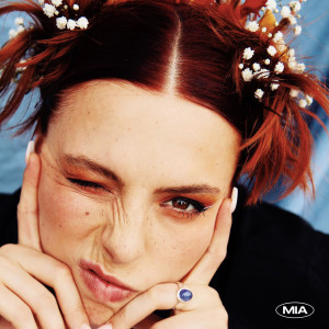 ดาวน์โหลดและฟังเพลง Mutual Needs พร้อมเนื้อเพลงจาก Mia Nicolai