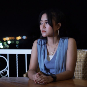 Dengarkan Muket Janji lagu dari Luluk Darara dengan lirik
