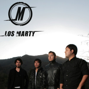 Listen to Amor Plastico song with lyrics from Los Marty