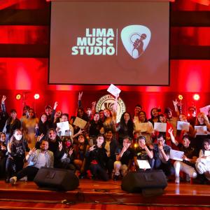 อัลบัม Lo Que Construimos (feat. Nayeli Vásquez) ศิลปิน Lima Music Studio