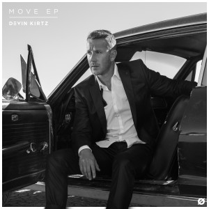 ดาวน์โหลดและฟังเพลง MOVE พร้อมเนื้อเพลงจาก Devin Kirtz