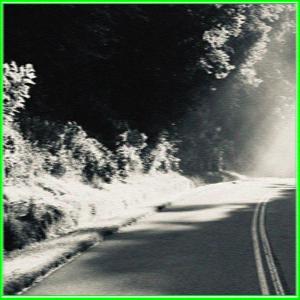 Dengarkan TRIPPING ON THE EAST COAST (Explicit) lagu dari Famemost dengan lirik