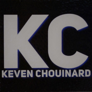 Listen to week-end de brosse song with lyrics from Keven Chouinard