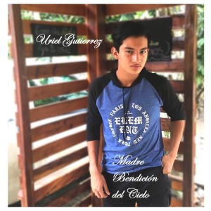 ดาวน์โหลดและฟังเพลง Madre Bendición del Cielo พร้อมเนื้อเพลงจาก Uriel Gutierrez
