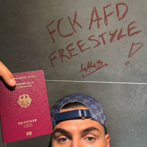 收聽Ayve的FCK AFD FREESTYLE (Explicit)歌詞歌曲