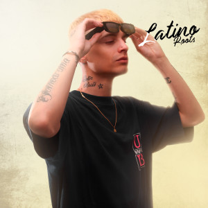 ดาวน์โหลดและฟังเพลง Sola (Remix|Explicit) พร้อมเนื้อเพลงจาก Kapsul