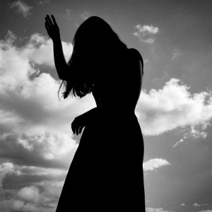 ดาวน์โหลดและฟังเพลง Behind the Glass พร้อมเนื้อเพลงจาก Emily Jane White