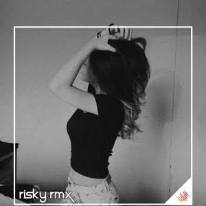 Risky Rmx的專輯DJ SA DISINI BAE BAE SAJA X SA NITIP PESAN !!!