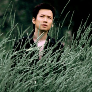 Album 她又相爱了 from 马旭成