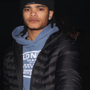 ดาวน์โหลดและฟังเพลง Fox City (feat. Fonzo Gleam) (Explicit) พร้อมเนื้อเพลงจาก Tankmadedis