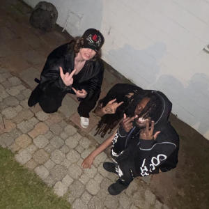 收聽42fxng的fantastic (feat. skysora!) (Explicit)歌詞歌曲