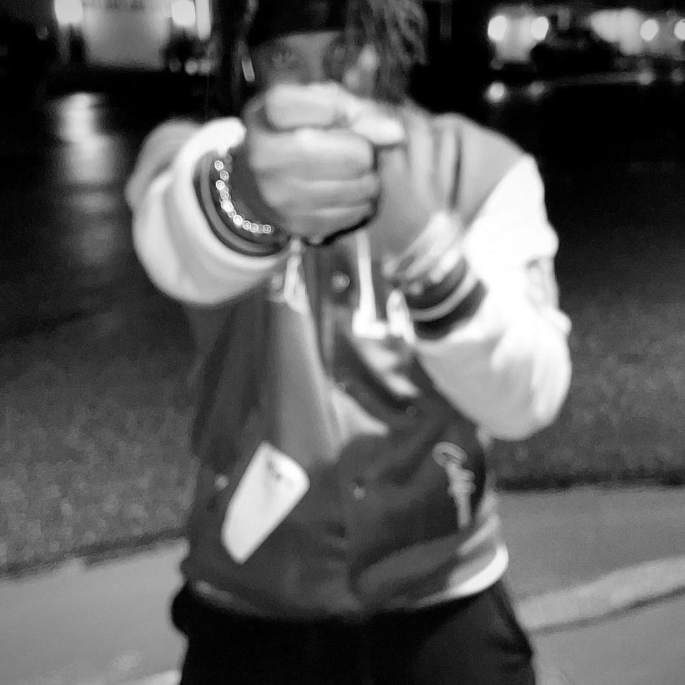 What you doing (feat. Drizzy tae) (Explicit)