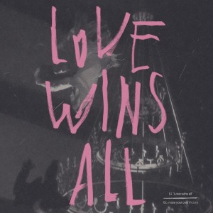 Dengarkan Love Wins All (cover: Young Mike) (完整版) lagu dari 柯雯 dengan lirik