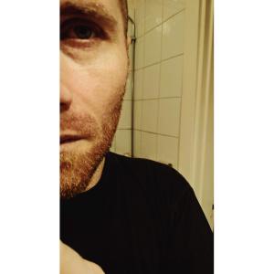 收聽Lemony的I hennes värld歌詞歌曲