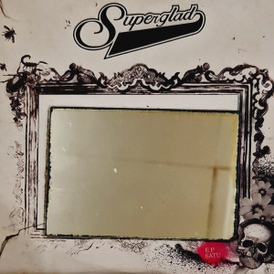 Listen to Satu song with lyrics from Superglad