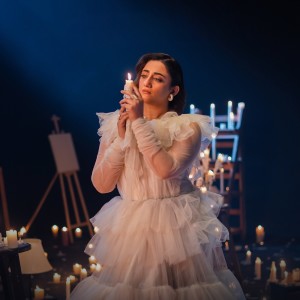 ดาวน์โหลดและฟังเพลง Wareya พร้อมเนื้อเพลงจาก Nimra Mehra