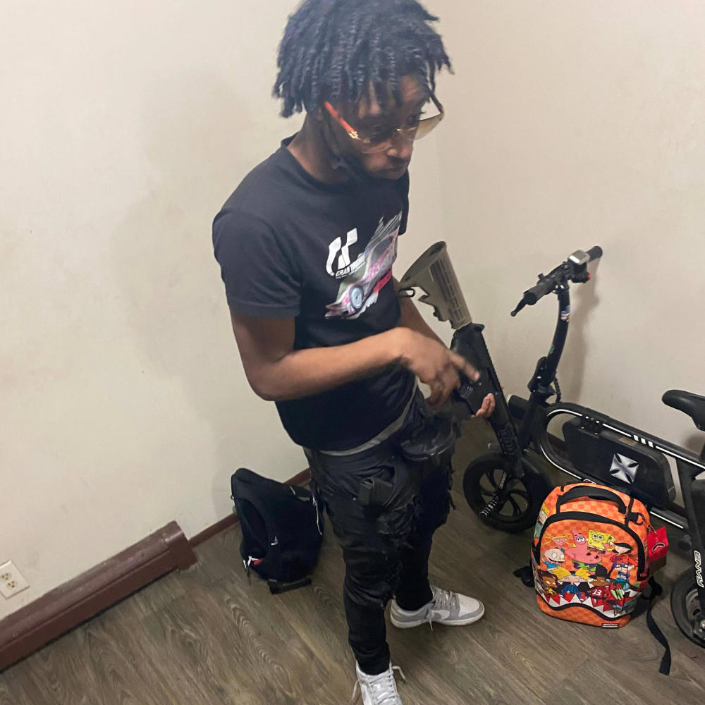 Cant Come Around (feat. 2300 Cam) (Explicit)