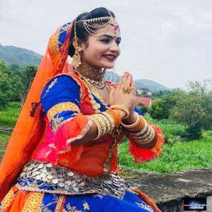 Hath Lakira Mande Mari Bikawas Maa