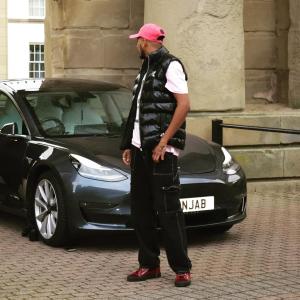 Kaz Samra的專輯Badnam