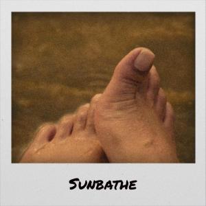 收听Keida的Polanski Bundles歌词歌曲