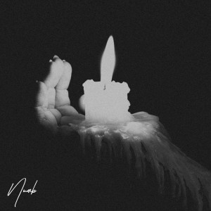 收听Sweekuh的Numb歌词歌曲