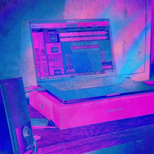 Cryptive的專輯NEW MACBOOK FREESTYLE (Explicit)