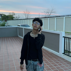 Listen to Imagine That (Explicit) song with lyrics from Luckyxo