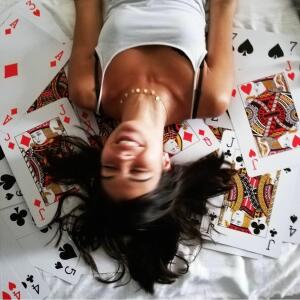 default playlist img