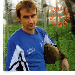 收聽Rainer Tempel的Kick-Off歌詞歌曲