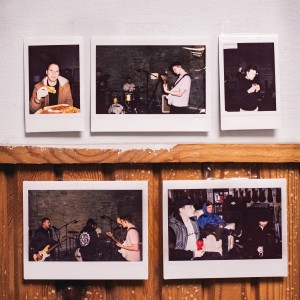 Listen to A résen át (Live|Explicit) song with lyrics from HITORI