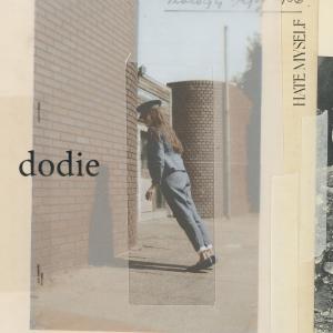 收聽Dodie的Hate Myself歌詞歌曲
