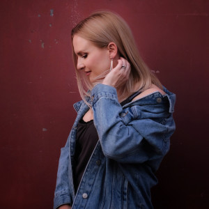 Listen to Bye bye bye song with lyrics from Ivana Radovniković