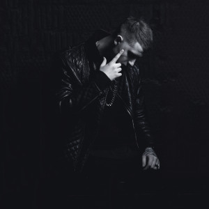 ดาวน์โหลดและฟังเพลง I Wanna Fly (Explicit) พร้อมเนื้อเพลงจาก Adamant