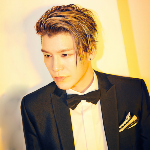 Kang Sung Hoon ดาวน์โหลดและฟังเพลงฮิตจาก Kang Sung Hoon