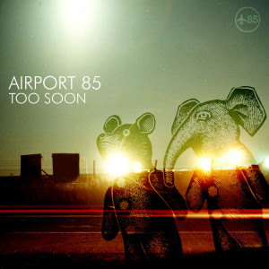 Dengarkan Japanese Movies lagu dari Airport 85 dengan lirik