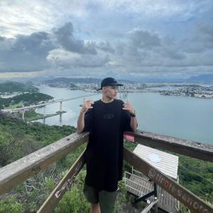 收聽DJ MT DE ARACRUZ的Sequência Das Melhores De Fim De Ano歌詞歌曲