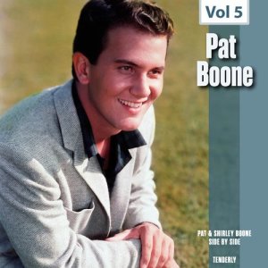 收聽Pat Boone的Melody of Love歌詞歌曲