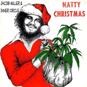 Dengarkan Wish You a Merry Christmas / Ahameric Temple (feat. Ray I, Inner Circle) lagu dari Jacob Miller dengan lirik
