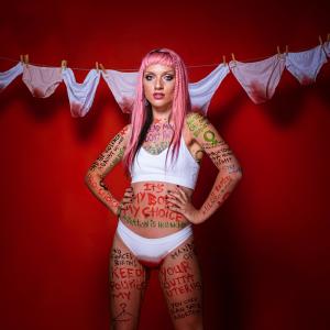 收听Delilah Bon的Dead Men Don't Rape (Explicit)歌词歌曲