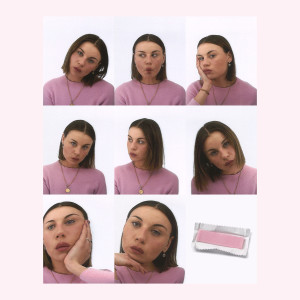 Dengarkan lagu Moi-je nyanyian Elena Copsi dengan lirik