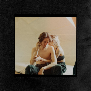 ดาวน์โหลดและฟังเพลง (Het is) Beter zo (Explicit) พร้อมเนื้อเพลงจาก Johnny Loves Me