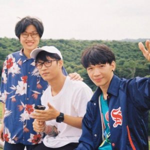 Listen to ตัดสินใจ song with lyrics from Safeplanet