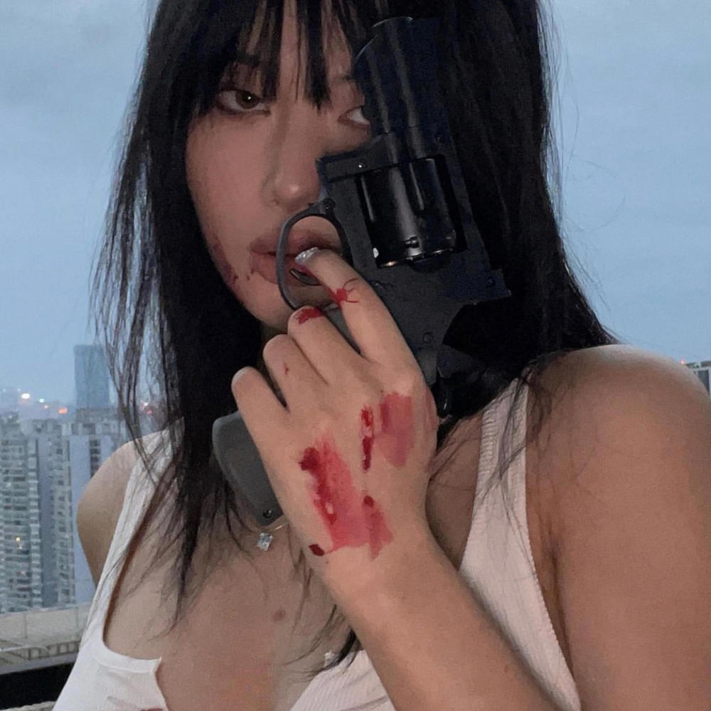 Bloody Mary (feat. eyesore) (Explicit)